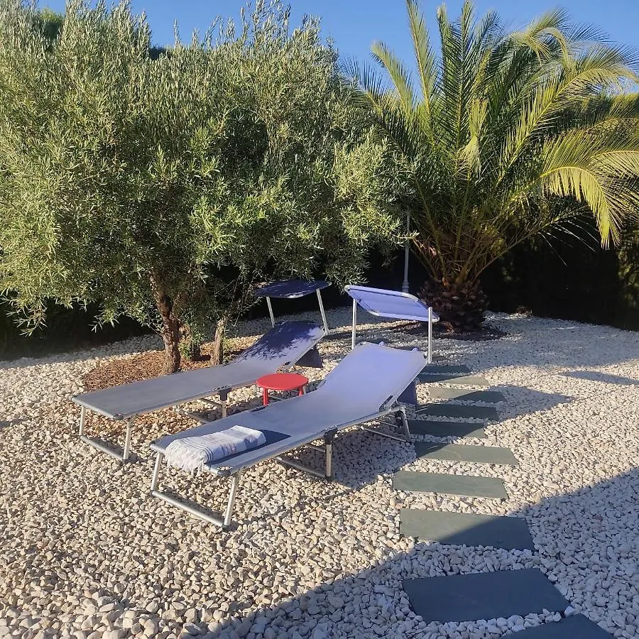 Villa 28 De Julio Casa Rural Con Piscina En Granada Spain